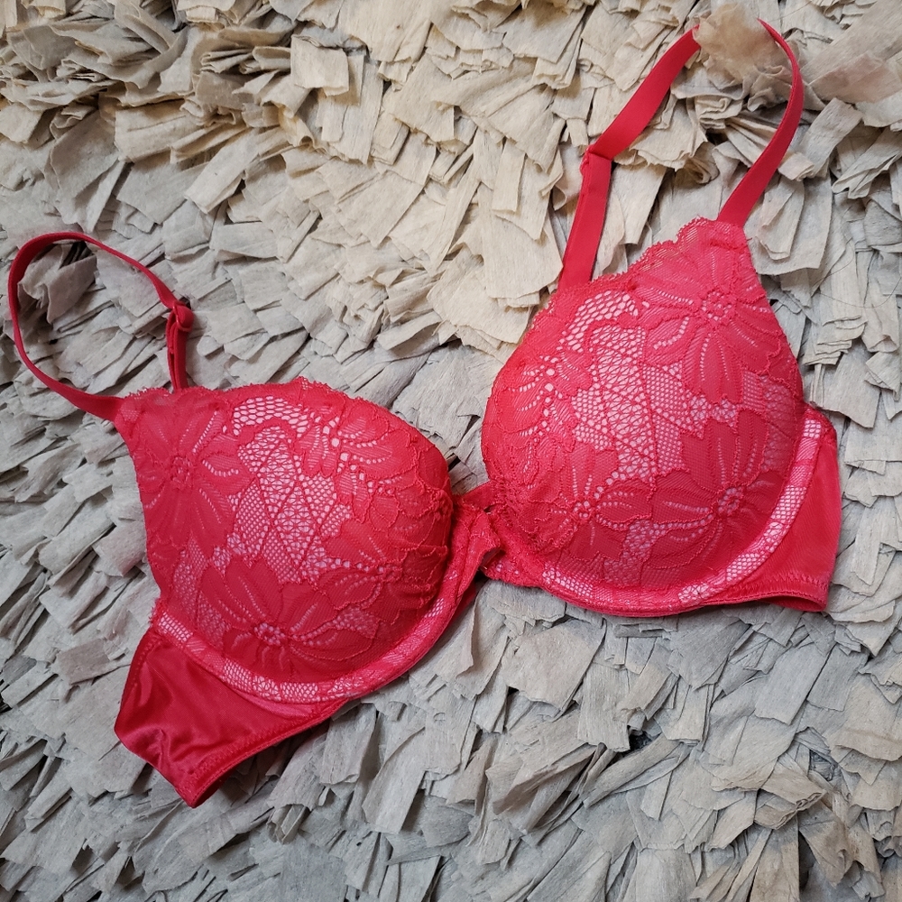 Maidenform bra